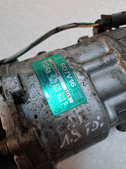 Sprężarka klimatyzacji Seat Leon  Audi A3 8L Golf IV 1.9tdi -803F