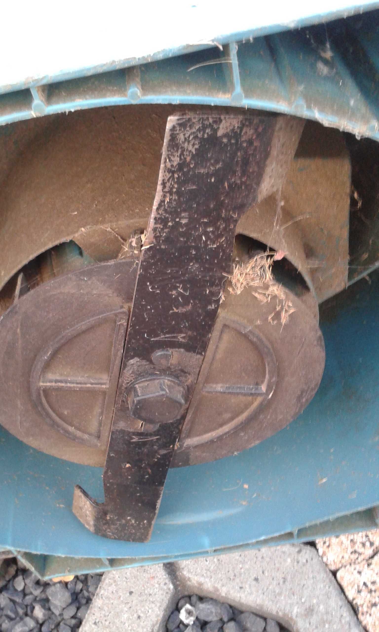 Makita ELM 3311 elektryczna