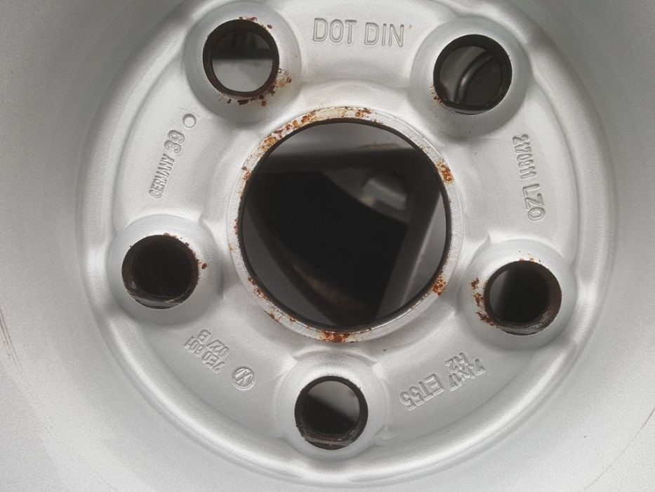 VW T6 Multivan Felgi stalowe z Niemiec 17 cali