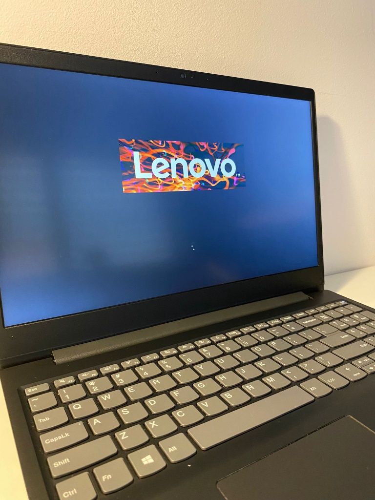 Laptop Lenovo stan BDB