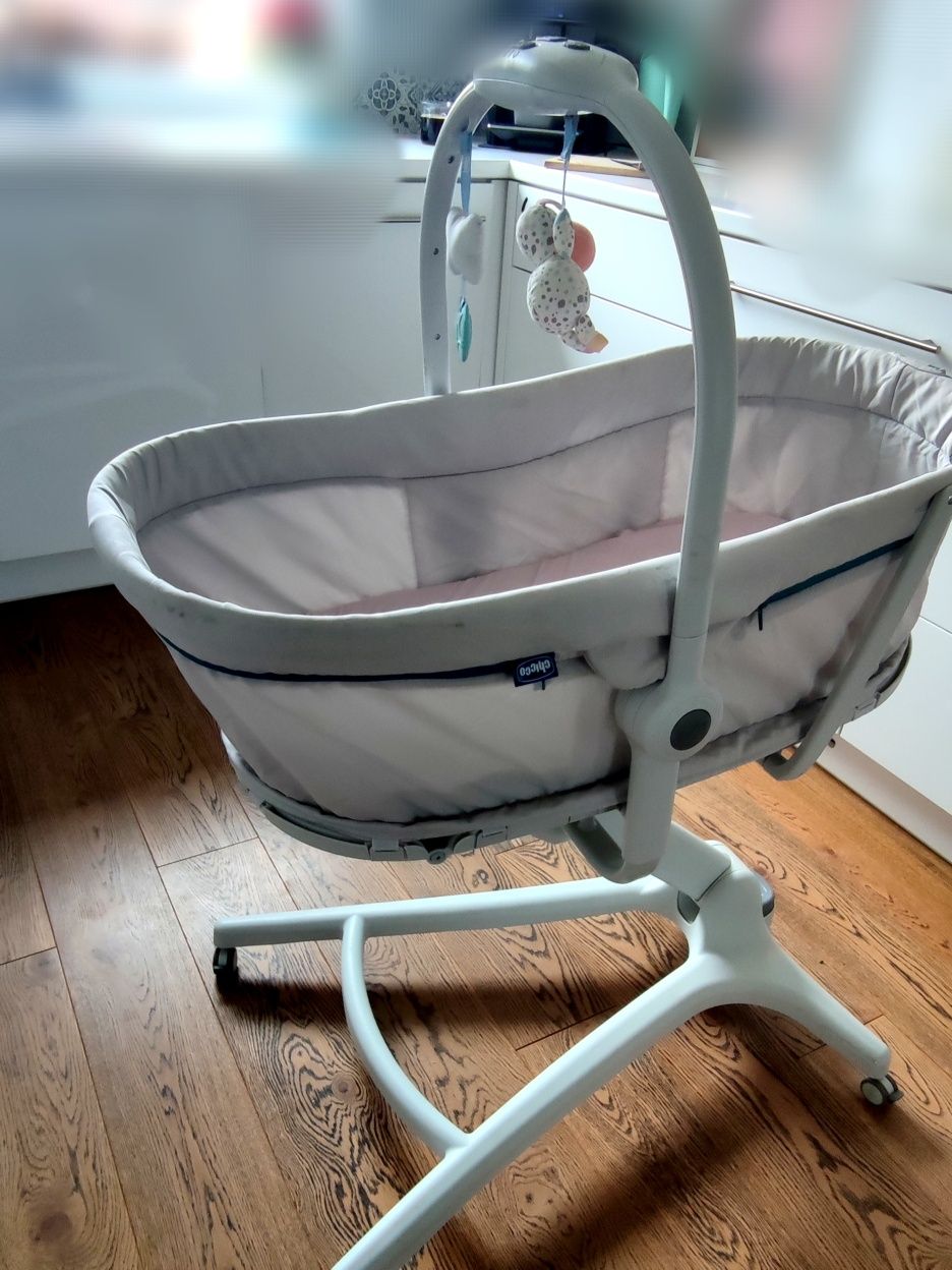 Chicco baby hug 4w1 kołyska leżaczek łóżeczko