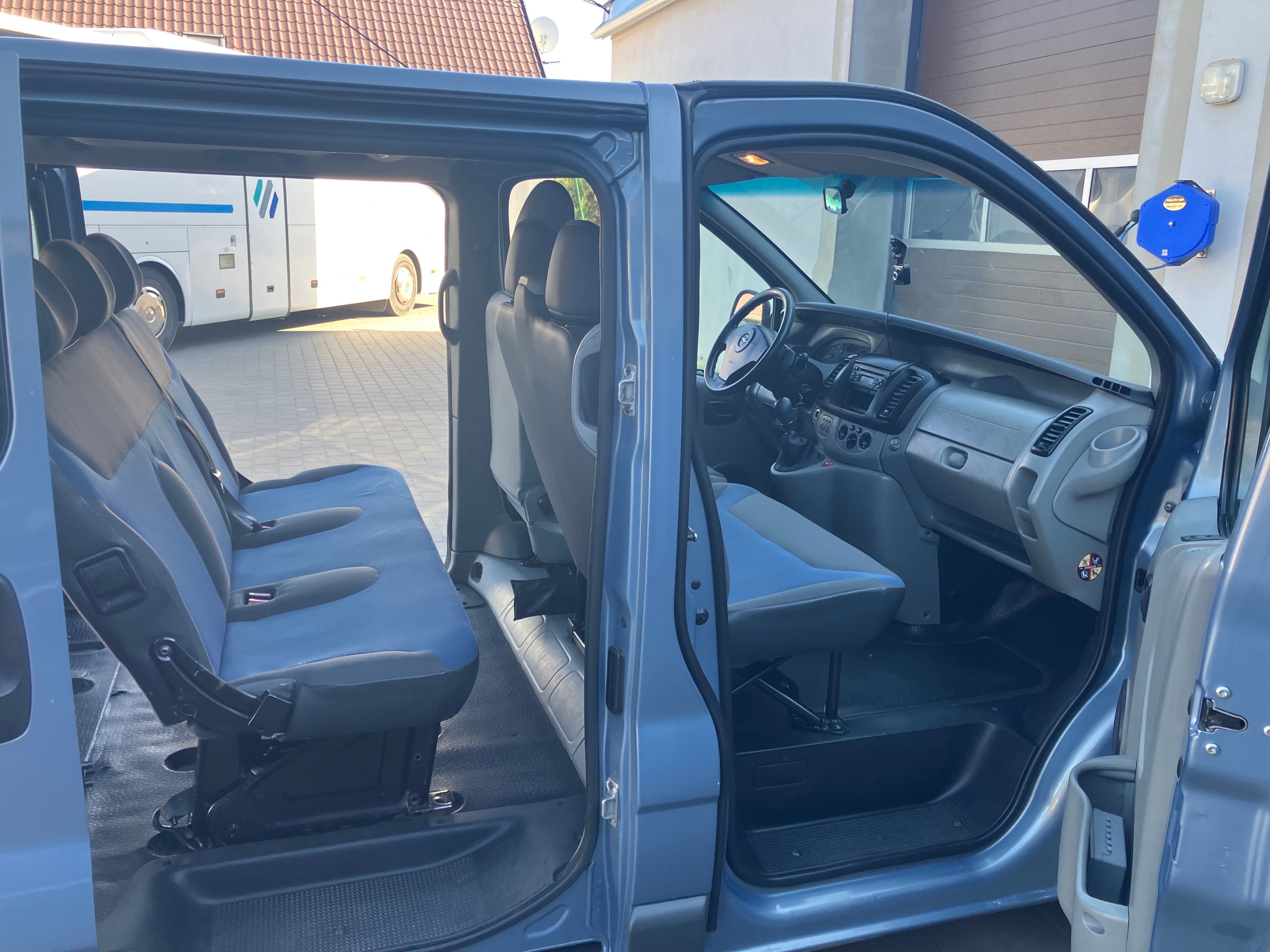 Opel Vivaro 2009 r.