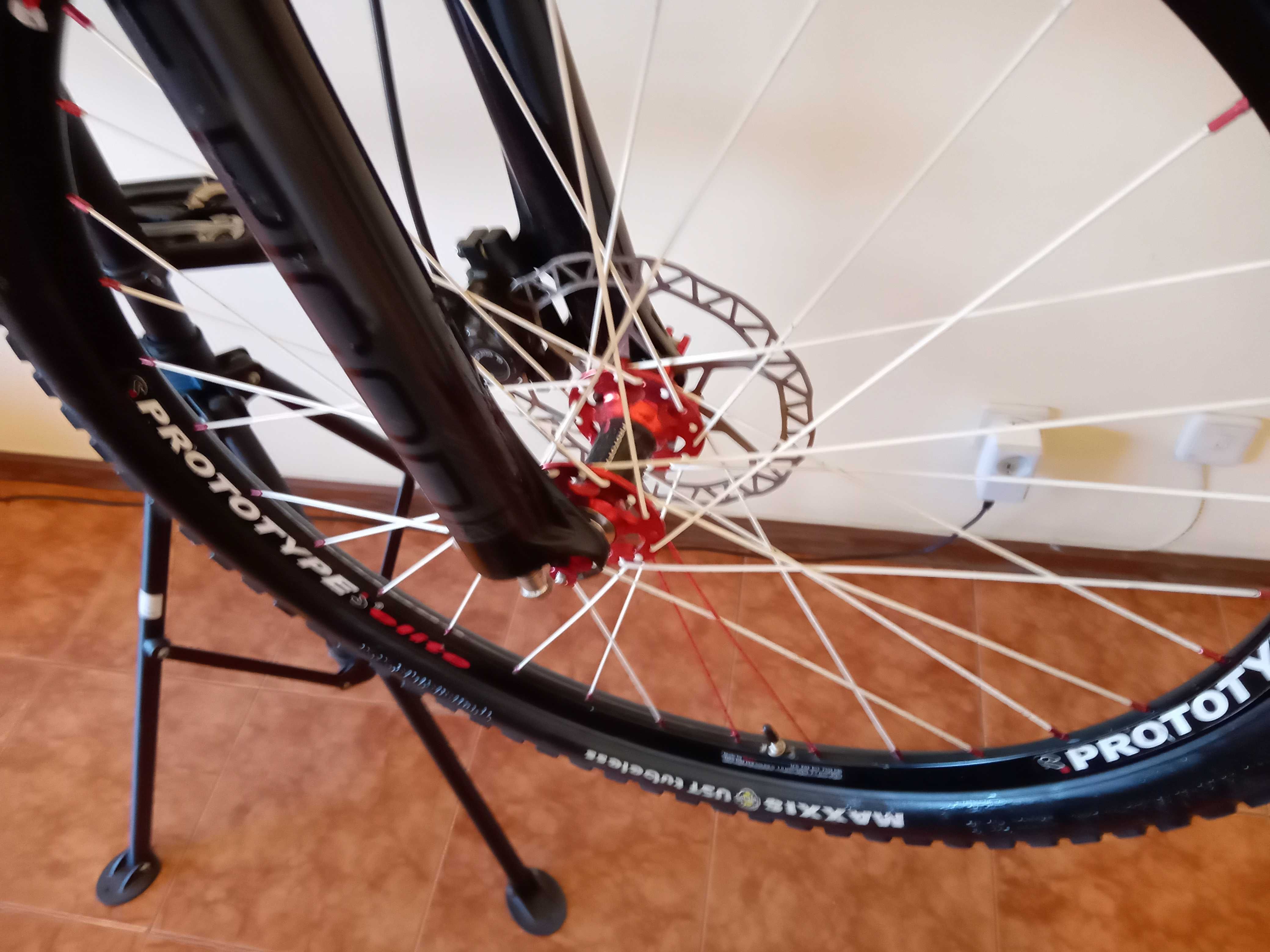 Bicicleta BTT FUJI