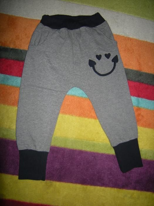 Uśmieszek;) spodnie dziecięce. 98/104