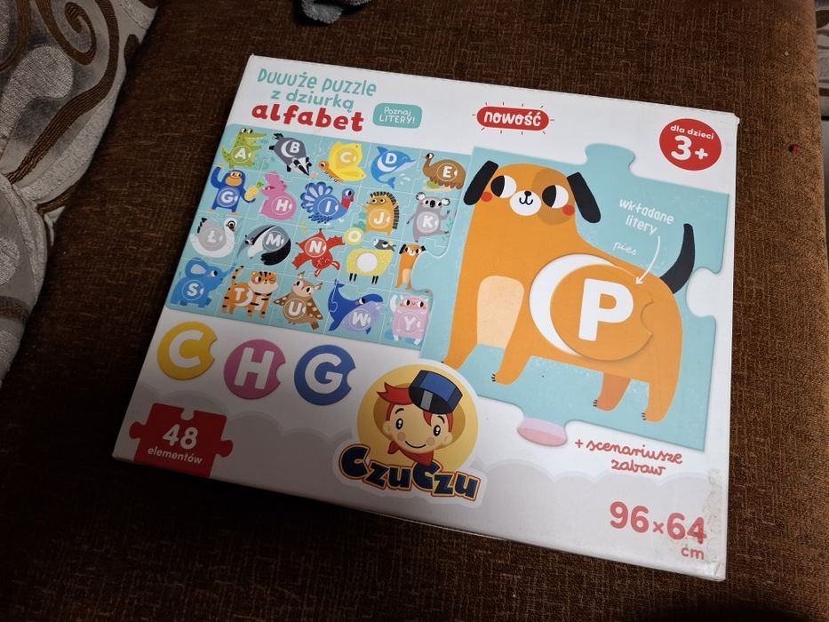 Duże puzzle z dziurką alfabet CzuCzu