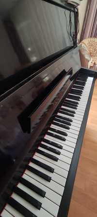 Пианино Украина, в хорошем состоянии