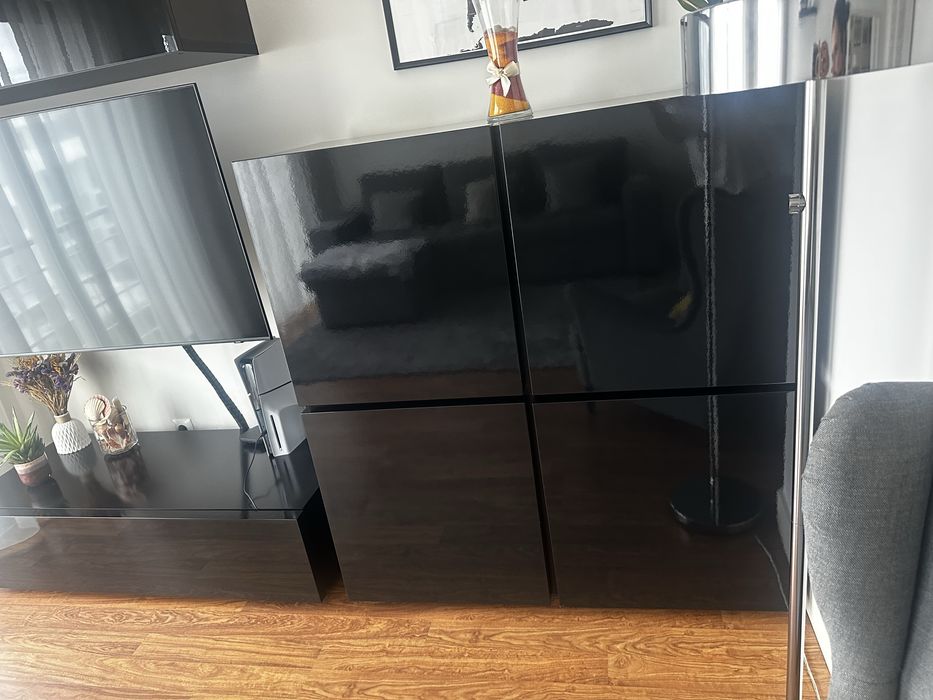 Vendo conjunto móvel televisão e aparador