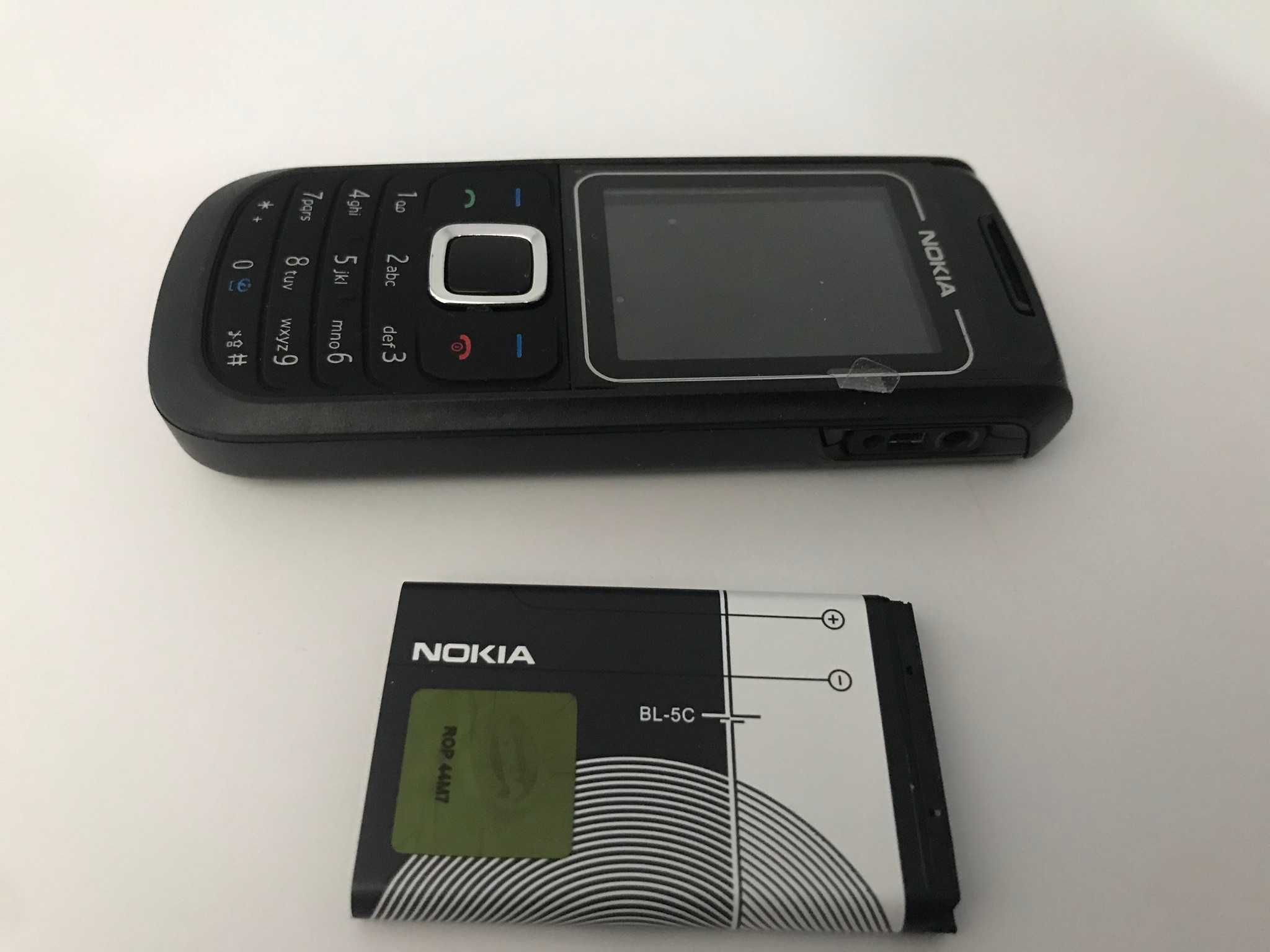 Nokia 1680 Black мобильный телефон (original, 2010)