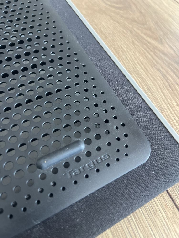 Podkładka chłodząca pod laptopa