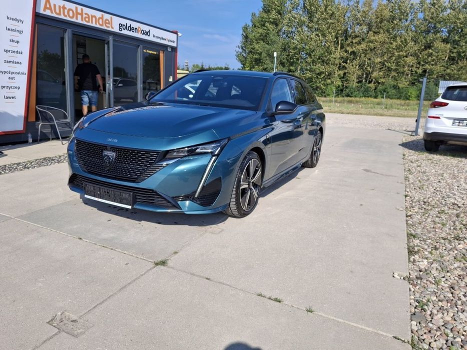 Peugeot 308 1,5 hdi 130 KM GT line automat full alcantara led virtual navi opłacon