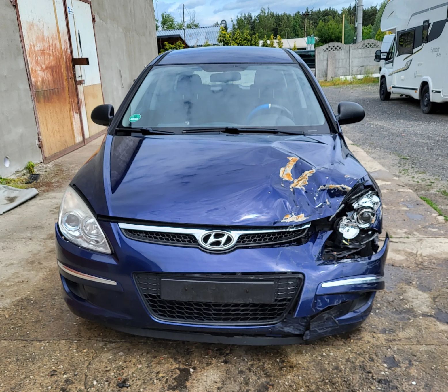 Hyundai I30 Hyundai I30 kombi 1,6 126KM klima lekko uszkodzony