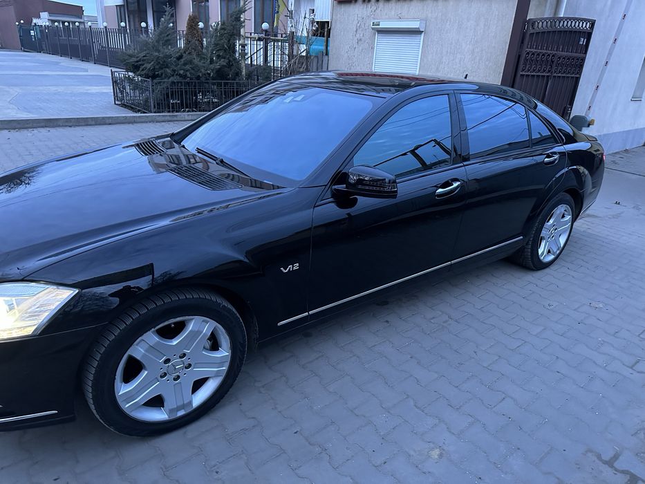Mercedes W221 S600