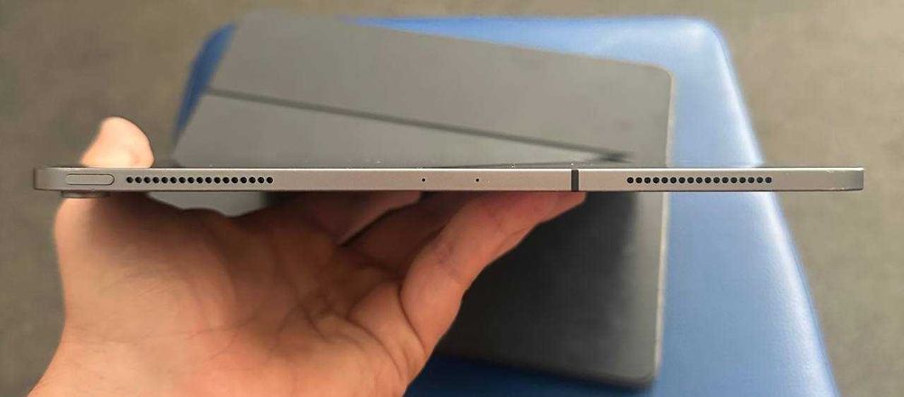 iPad Pro 12,9 3 Gen 256Gb Wi-Fi + LTE MTHV2 A1895