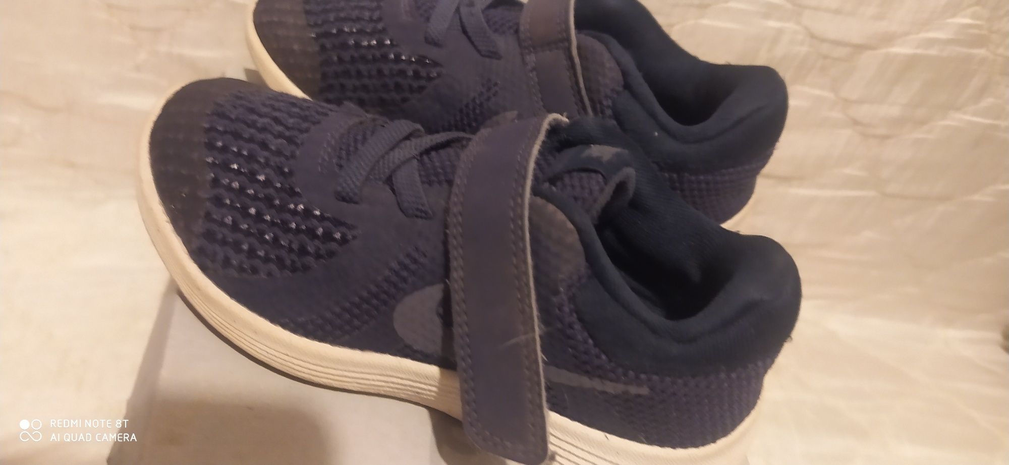Buciki Nike 26 25 zł wyprzedaż