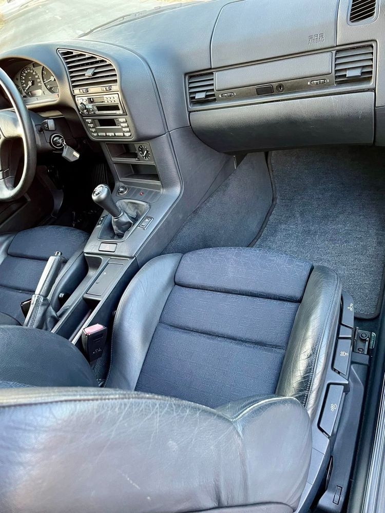 BMW E36 318iS de 1996