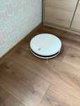 Odkurzacz sprzatajacy Xiaomi Mi Robot Vacum Essential