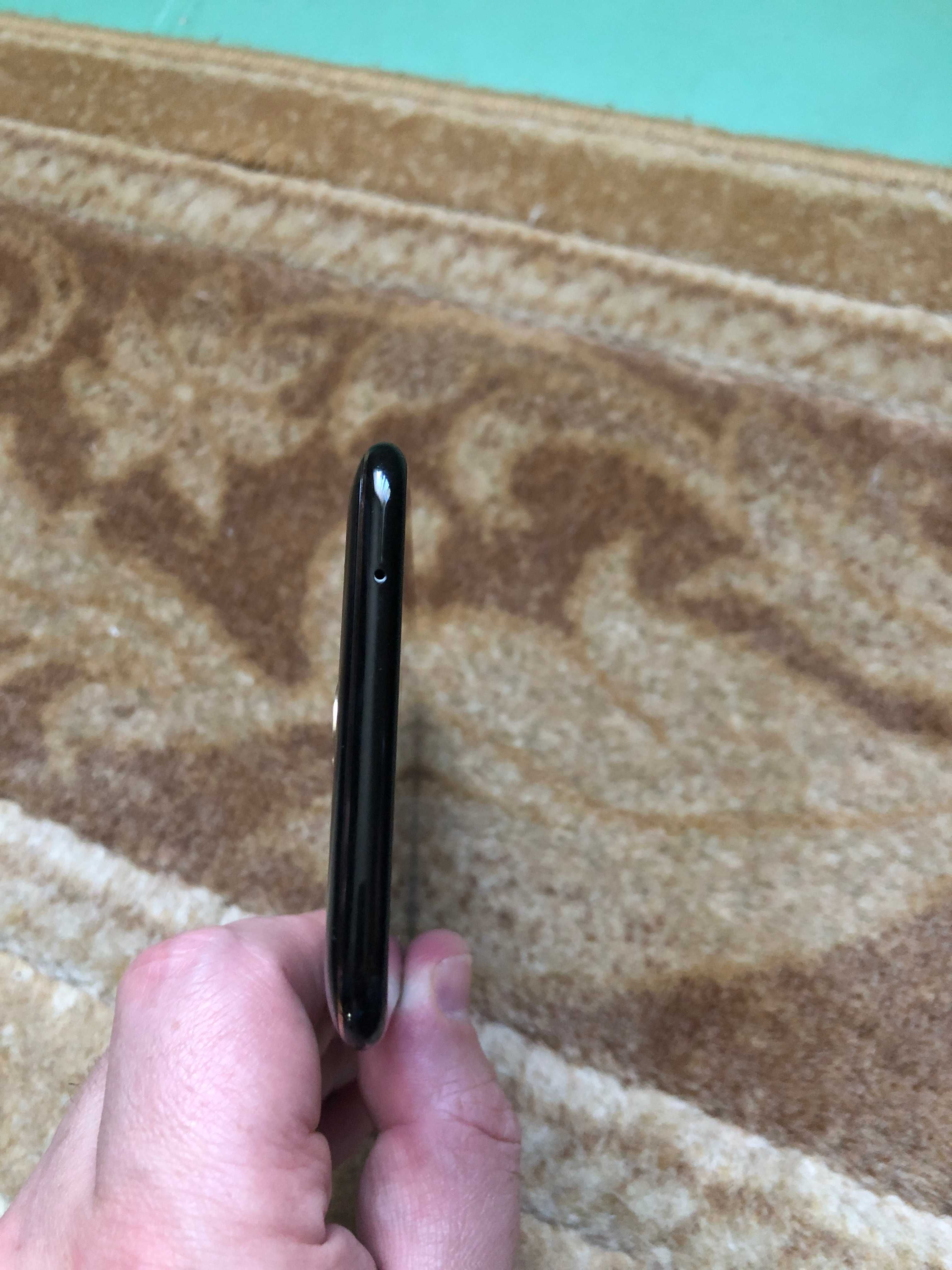 LG K10 (2017) смартфон