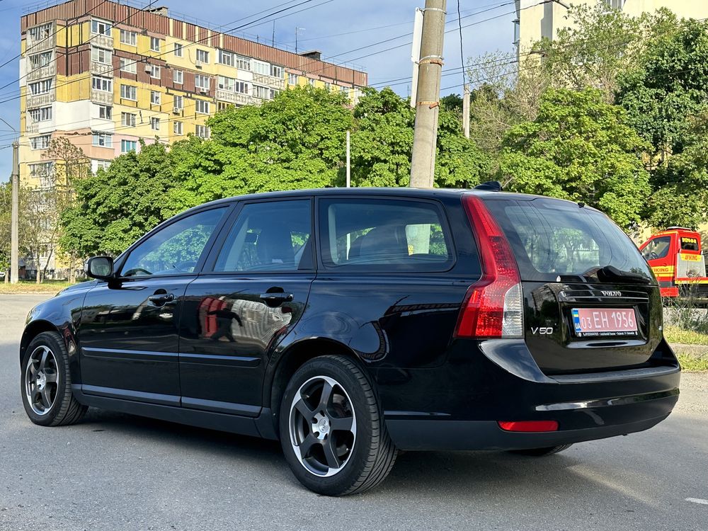 Volvo v50 1,8 ideal