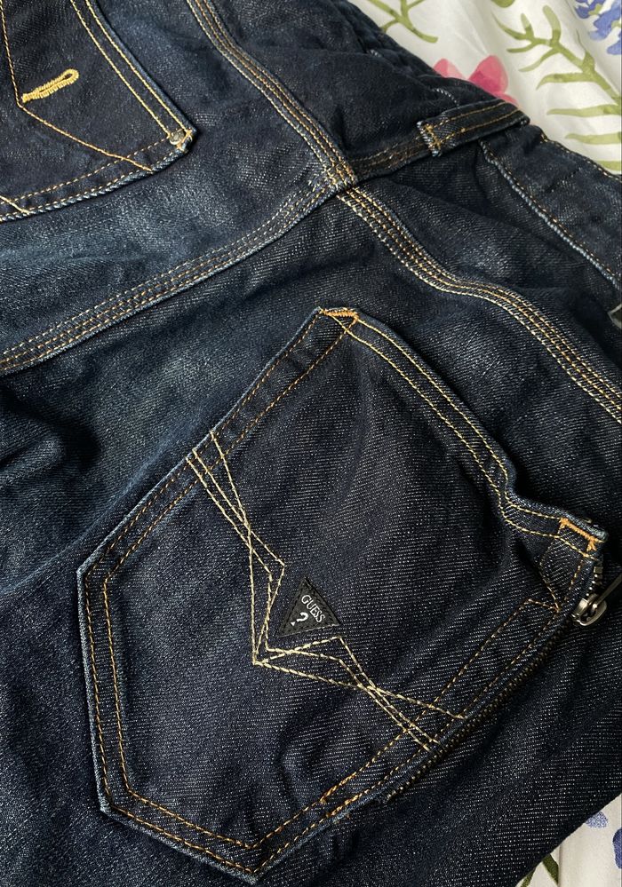 Jeansowe męskie spodnie typu tapered jeans GUESS r. S - 30