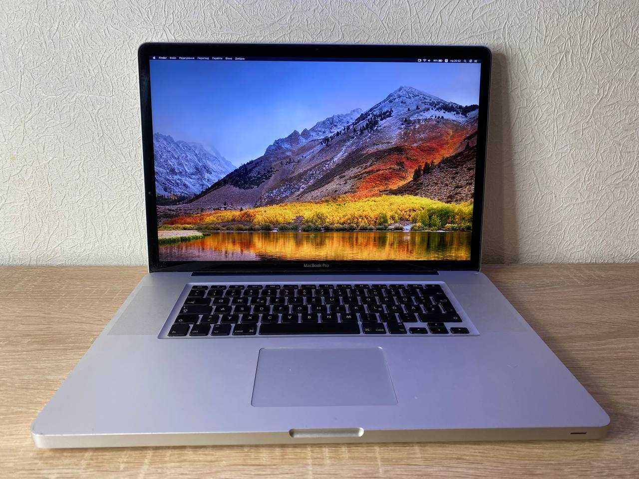 Macbook Pro Late 17 дюймів A1297 Core i7  8 поточний