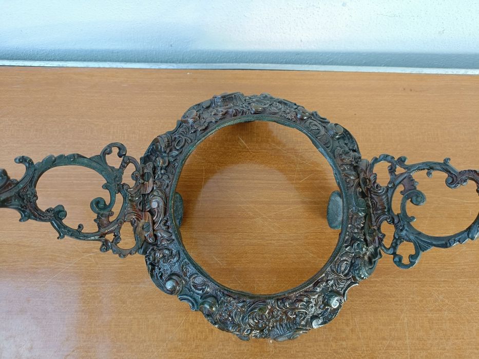 Peça ornamental em bronze