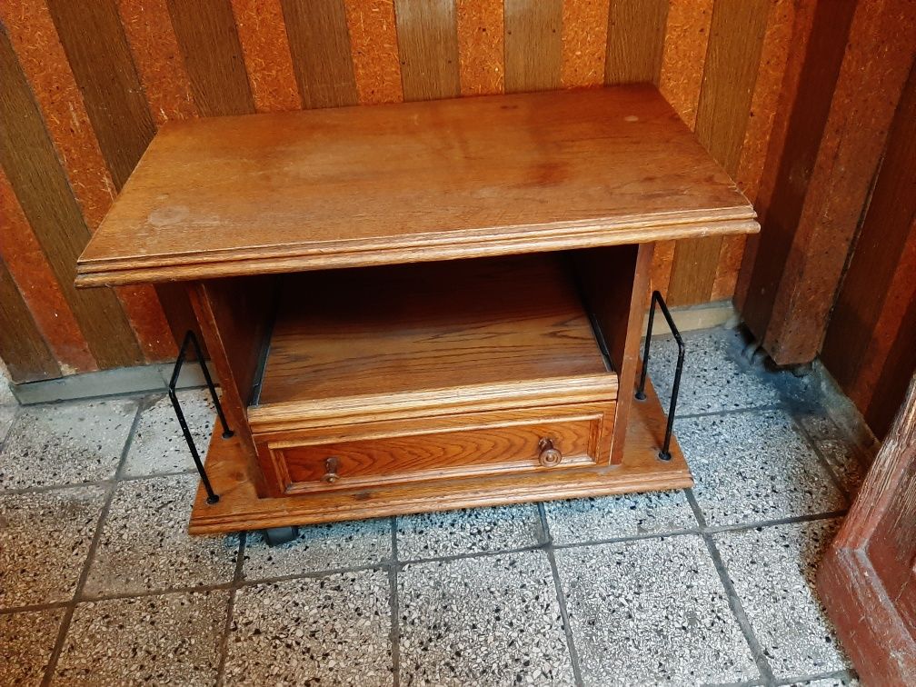 Dębowa szafka pod TV  dąb stolik