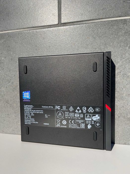 Системний блок Lenovo M715q/Ryzen 5 Pro 2400/16Gb/256Gb/Windows 10 Pro