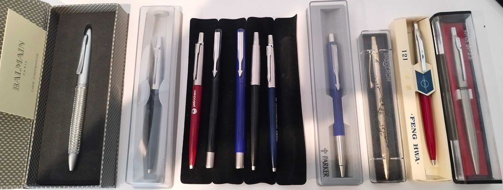 Conjunto de canetas / esferográficas