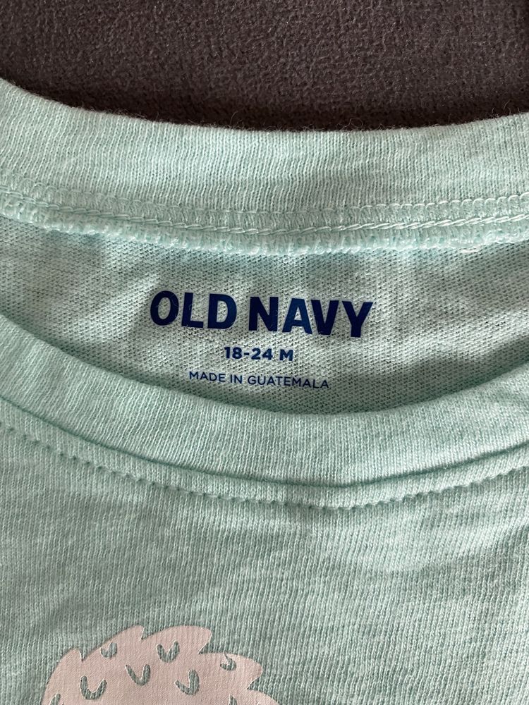 Продам новую кофту Old Navy для девочки на 18-24мес.