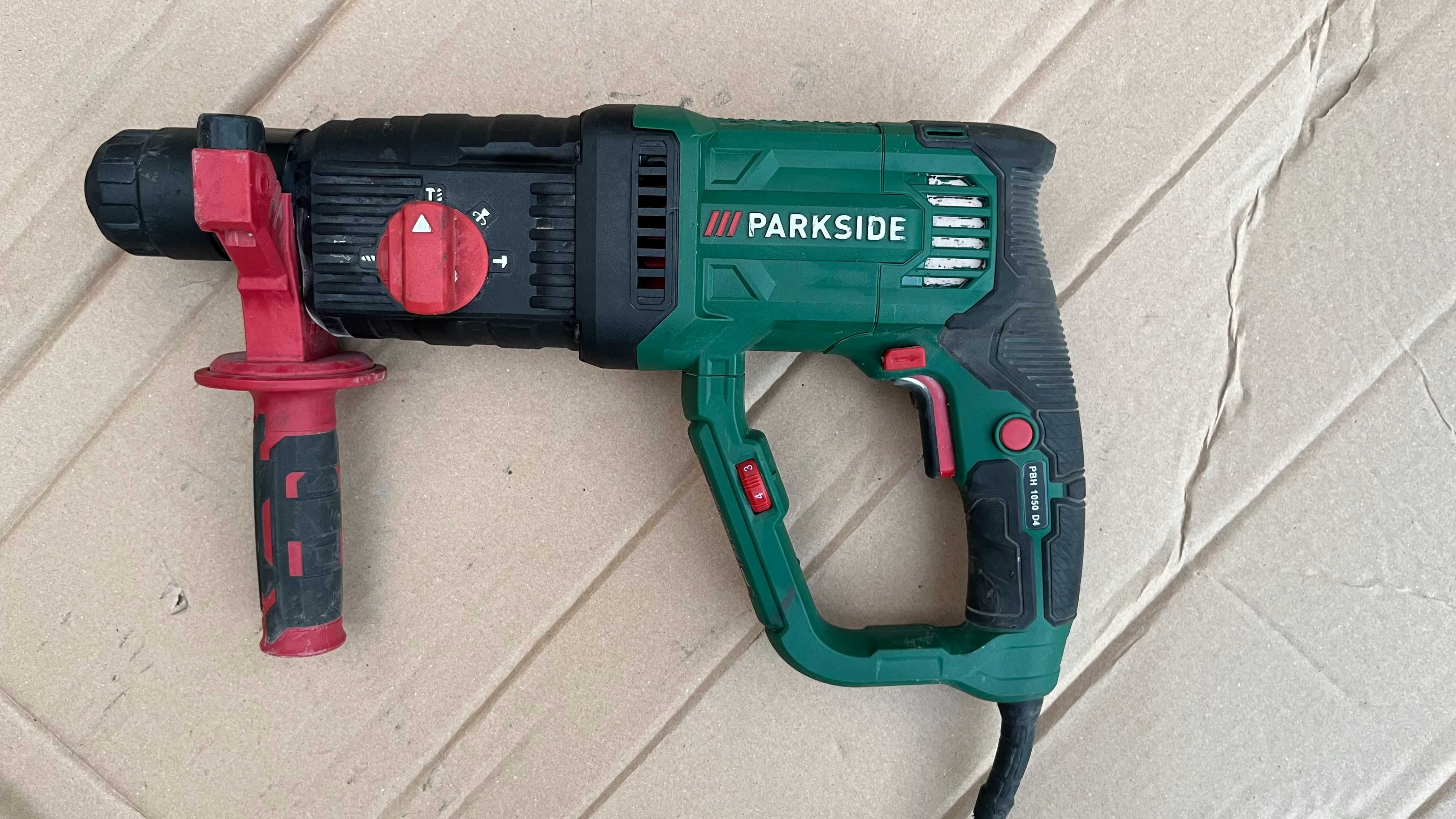 PARKSIDE® Młotowiertarka z udarem, 1050 W, PBH 1050 D4