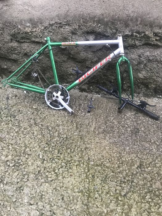 Vendo quadro de bicicleta