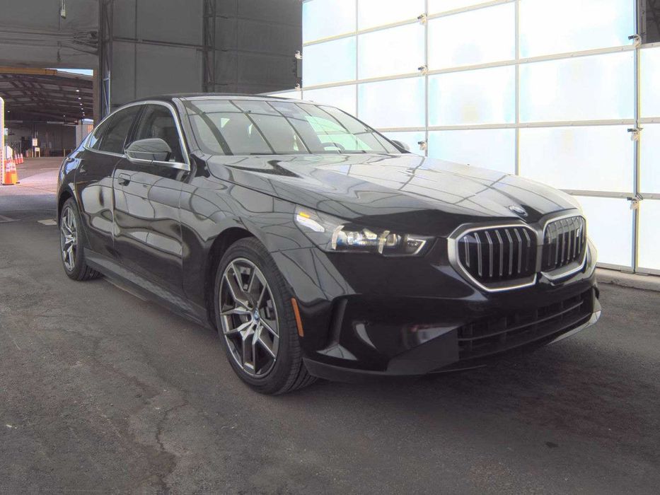 2024 BMW i5 eDrive40 Без розмитнення