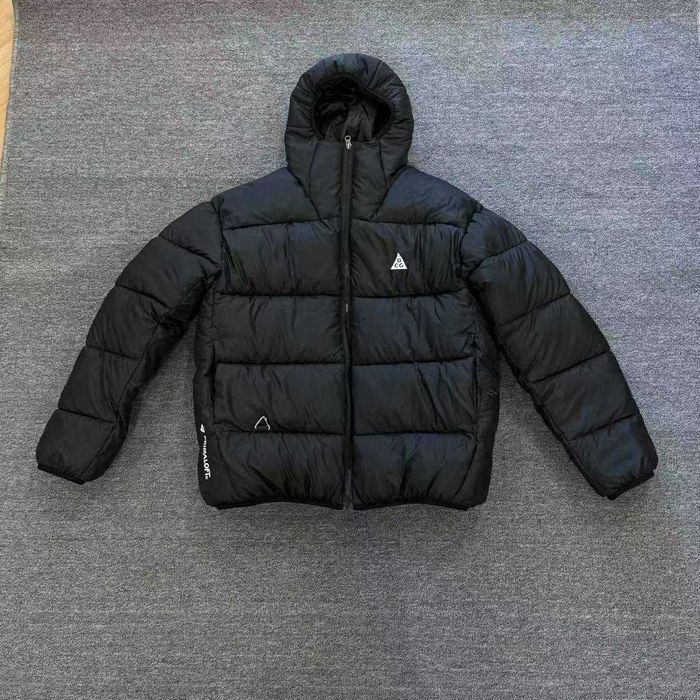 Пуховик Nike ACG