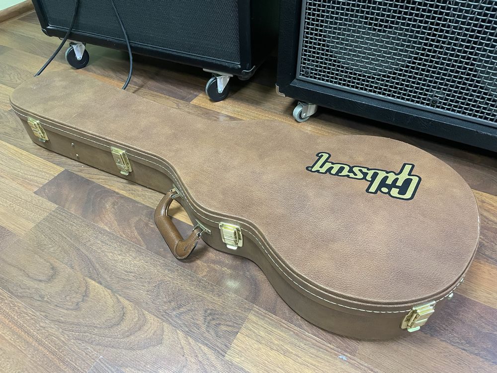 Gibson Slash Les Paul Standard Vermillion Burst (2500$)