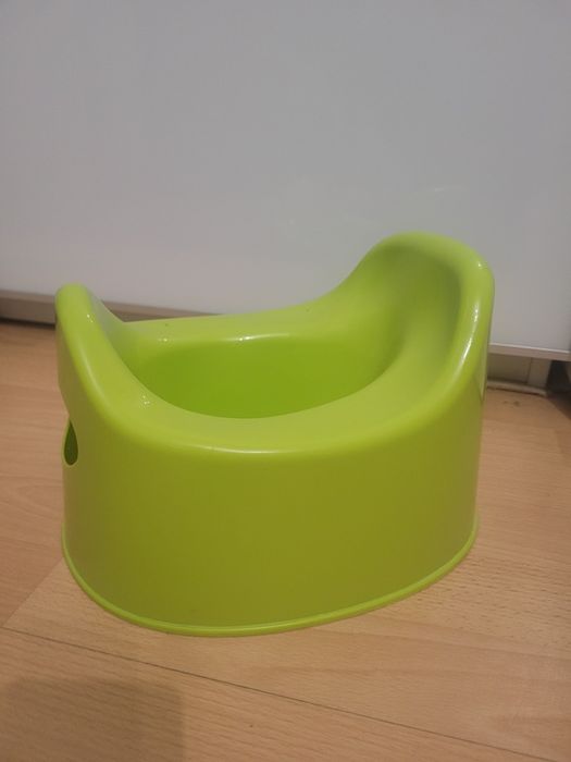 IKEA LILLA nocnik zielony
