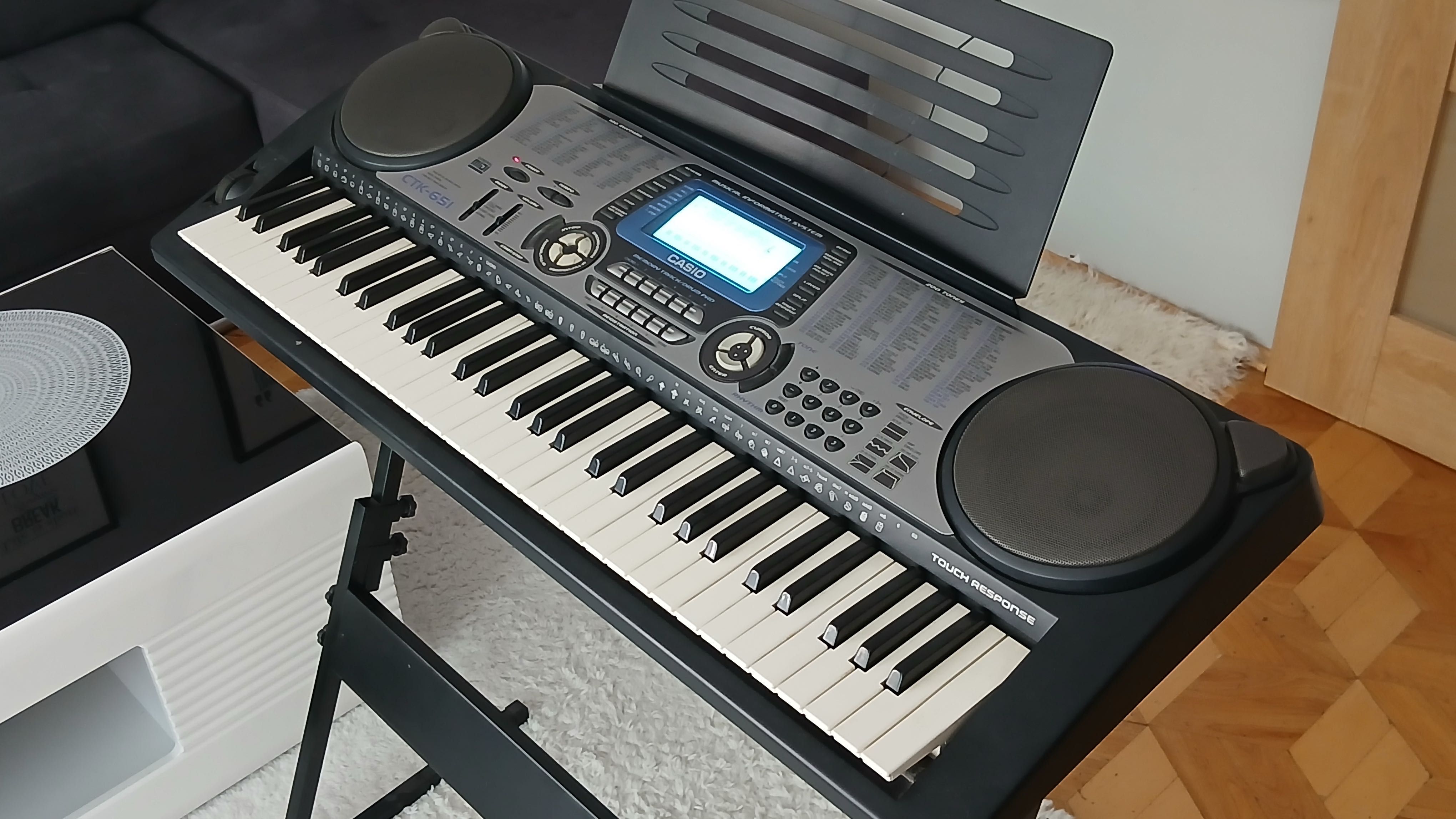 Keyboard organy Casio z dynamiczną klawiaturą MIDI torba statyw 5oktaw