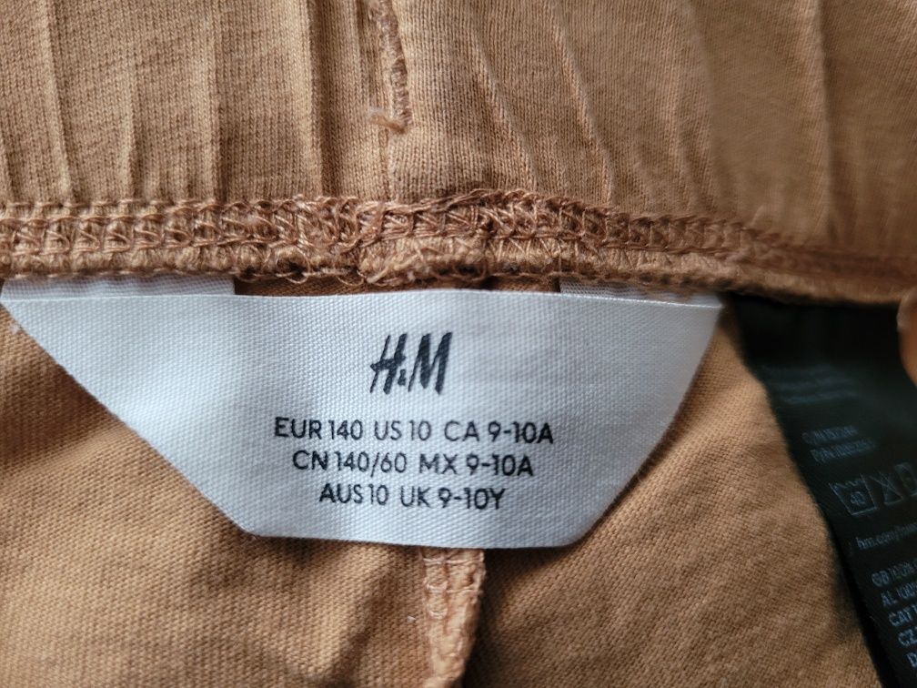 Krótkie spodenki H&M rozm. 140