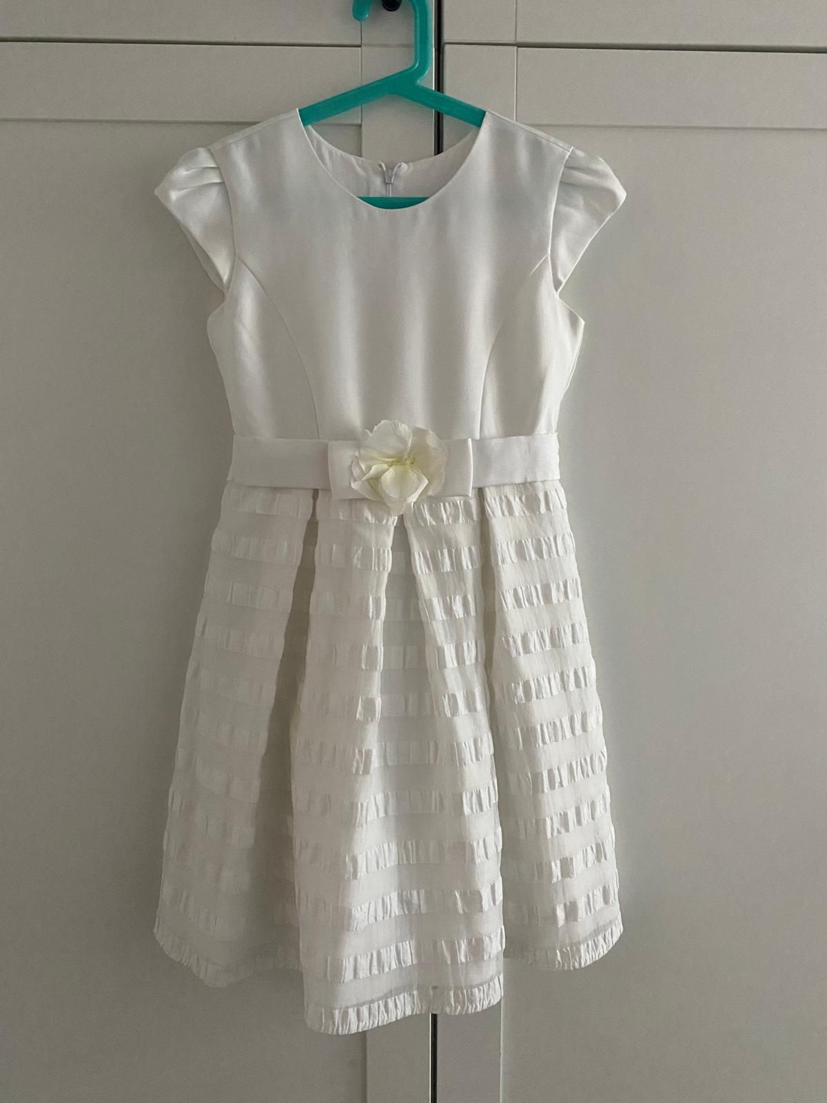 Sukienka biała po komunijna elegancka 140