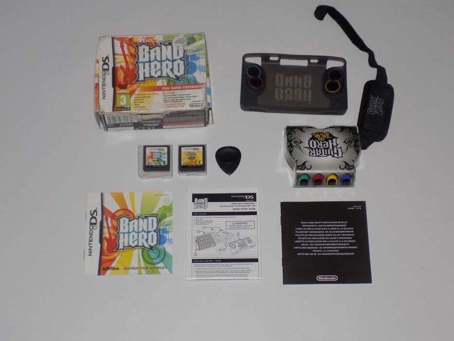 NINTENDO DS : Band Hero + Guitar Hero + grip gitarowy