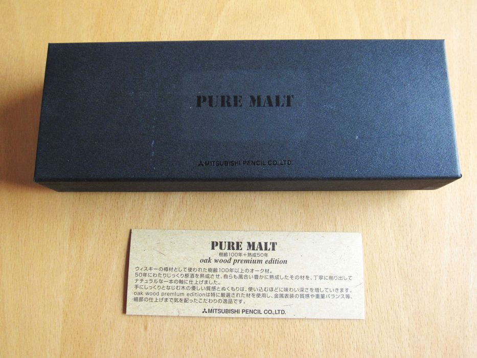 Lapiseira Mitsubishi, Pure Malt, Carvalho Castanho