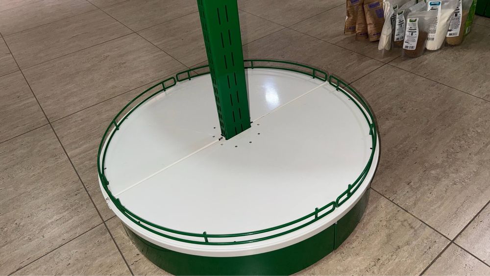 Торговые стеллажи и полки