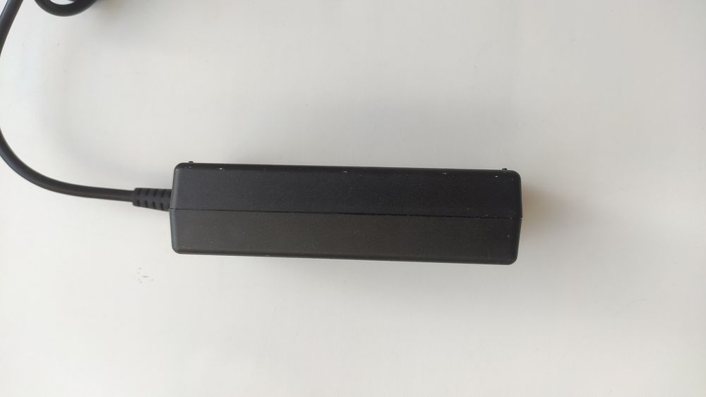Блок живлення зарядний пристрій для ноутбука DELL PA-12 65W