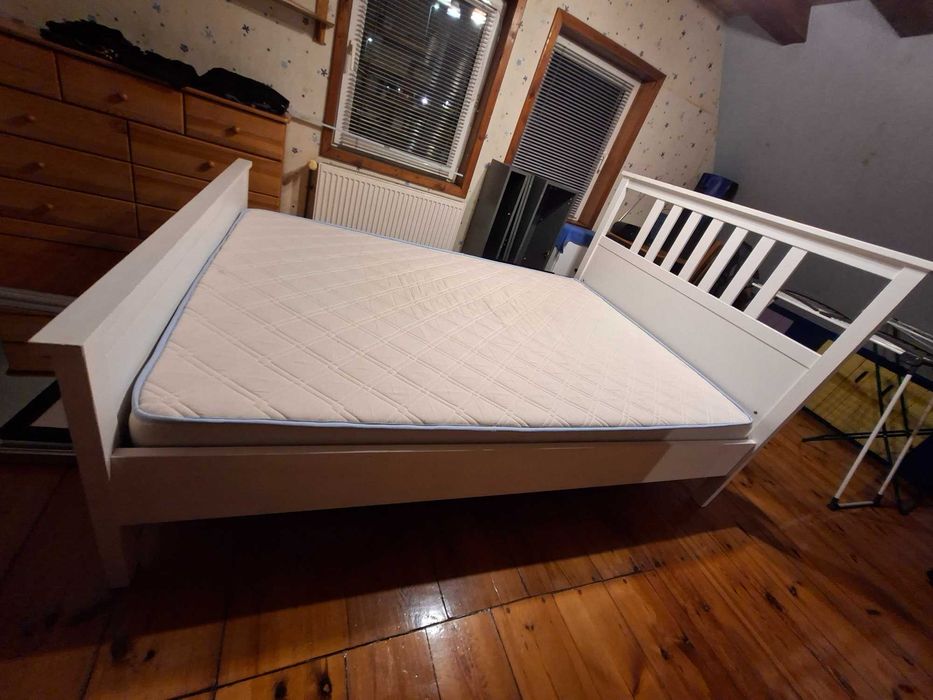 Łóżko Ikea Hemnes 140x200