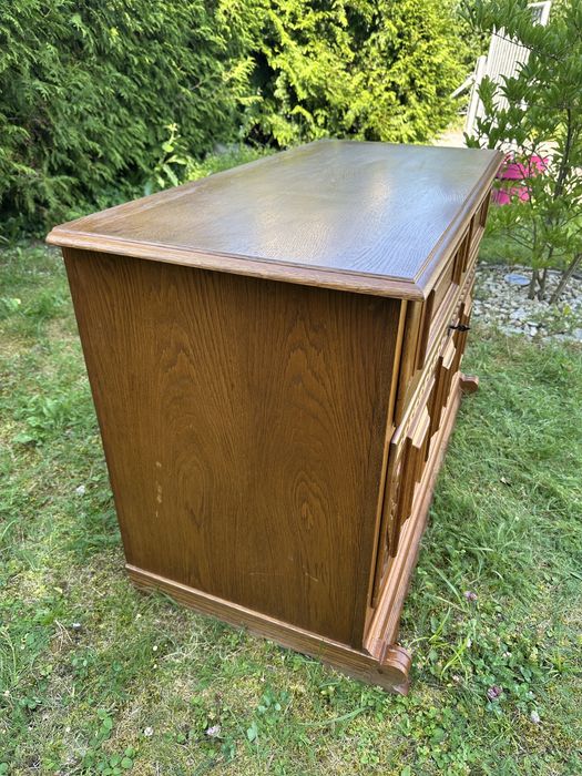 Drewniana masywna skrzynia szafka RTV antyk