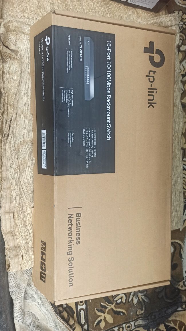 Комутатор  Світч TP-Link TL-SF1016