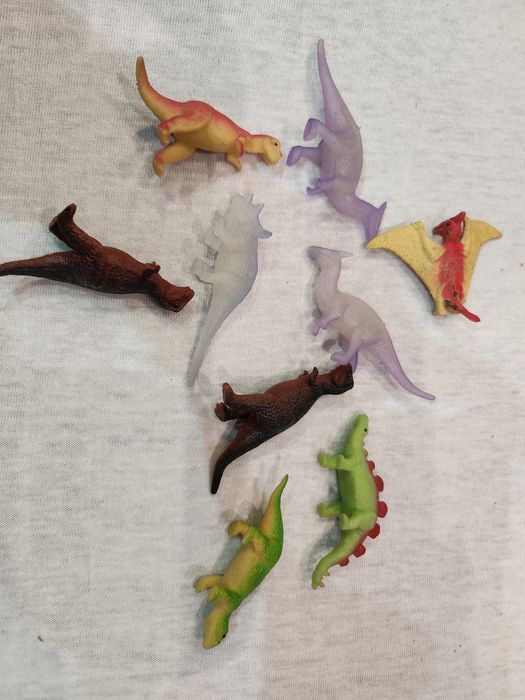 Dinozaury figurki, małe 9 sztuk