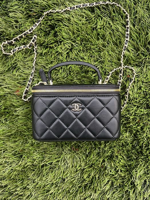 Chanel Vanity Totebka
