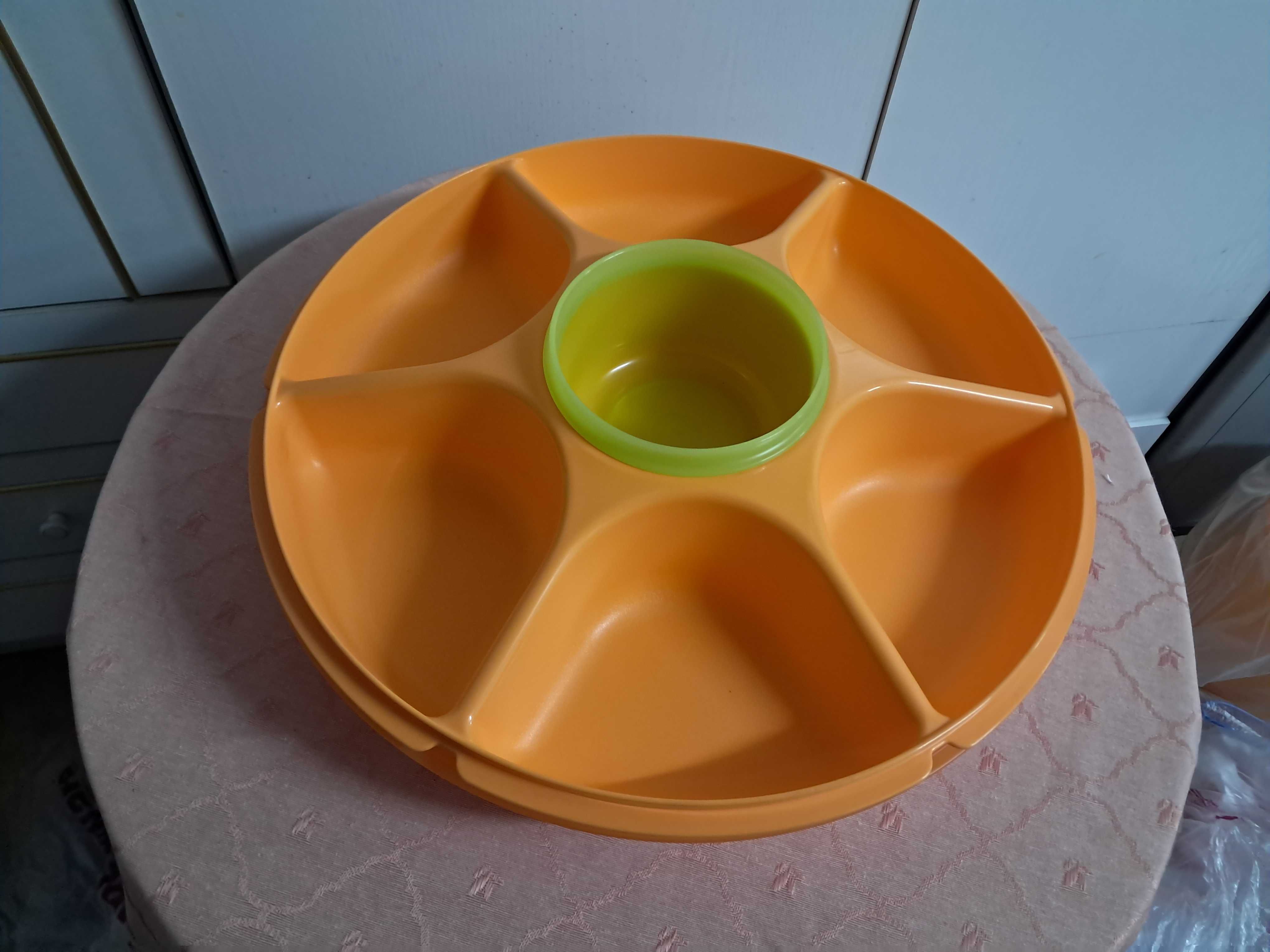 Prato Aperitivos Tupperware