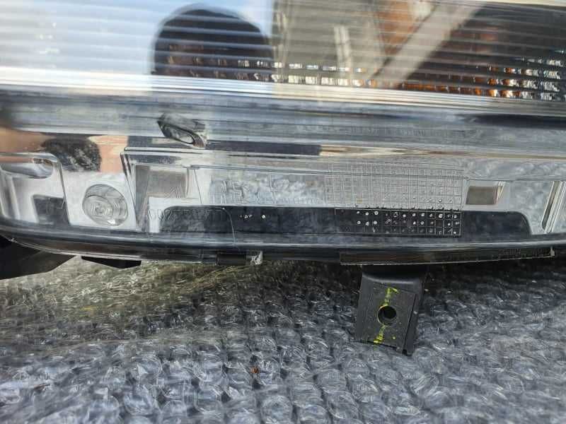 Lampy przednie prawa , lewa  Mercedes GL 166