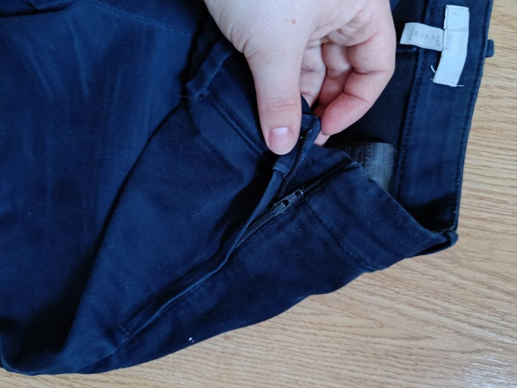Granatowe spodnie damskie H&M rozmiar 42